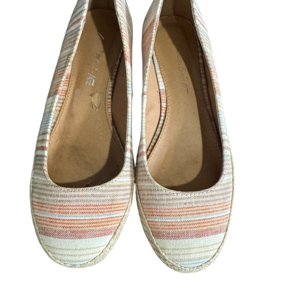 🌈 American Eagle Espadrille Wedge Flats - Size 7 🌈 - Picture 1 of 4